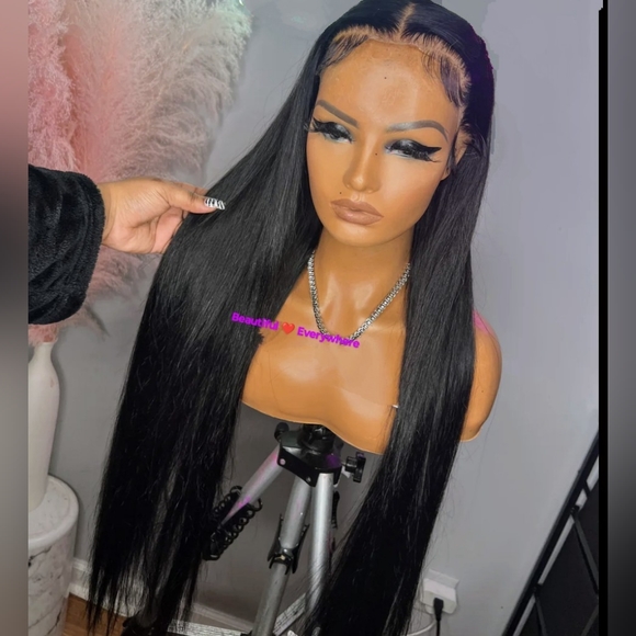 Human hair Lace Wig - Picture 5 of 6